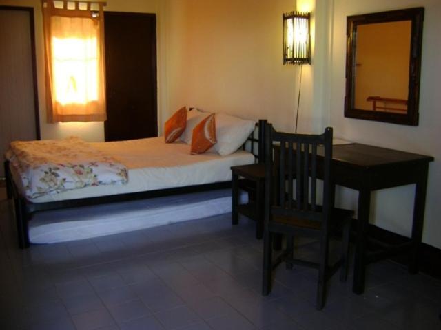 Sarabu Guest House Чиангмай Стая снимка