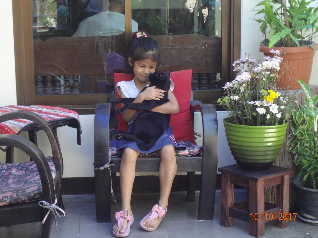 Sarabu Guest House Чиангмай Екстериор снимка