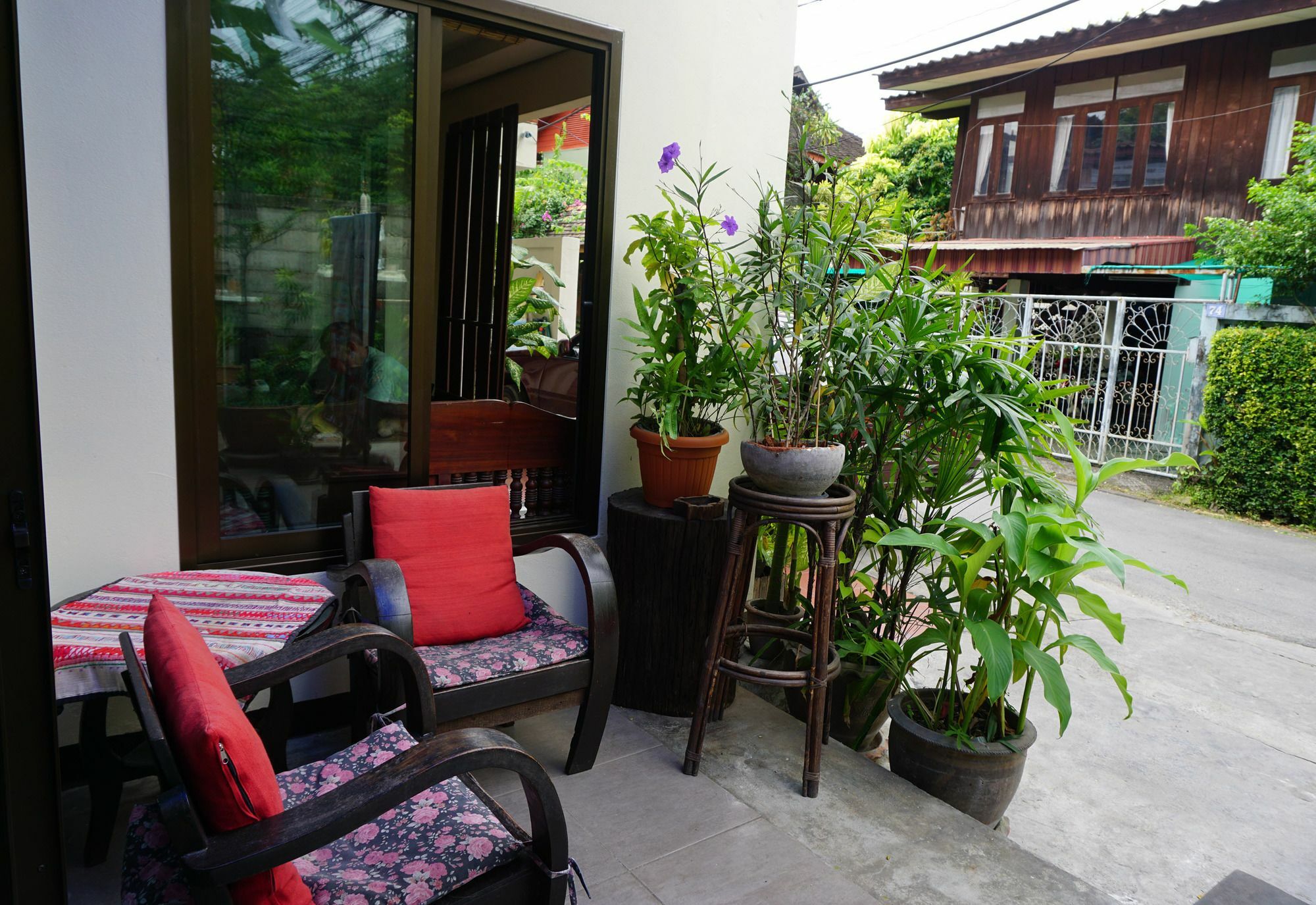 Sarabu Guest House Чиангмай Екстериор снимка