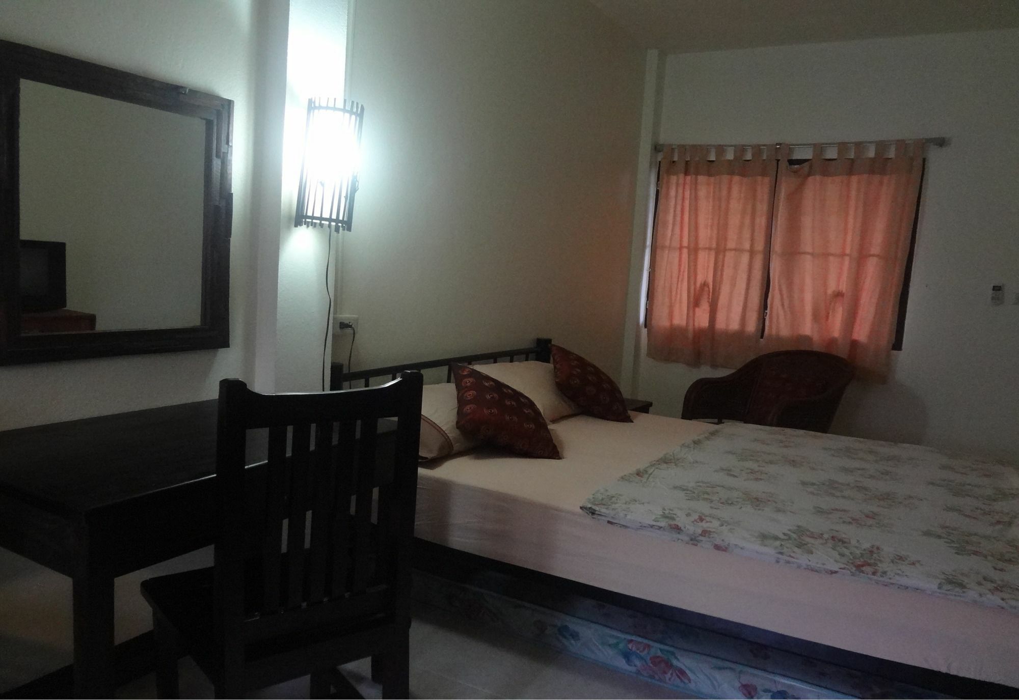 Sarabu Guest House Чиангмай Екстериор снимка