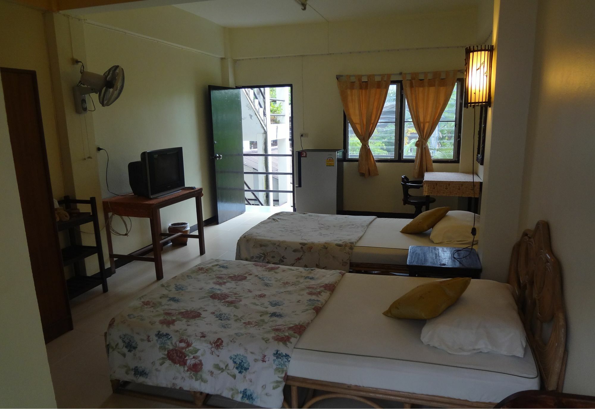 Sarabu Guest House Чиангмай Екстериор снимка