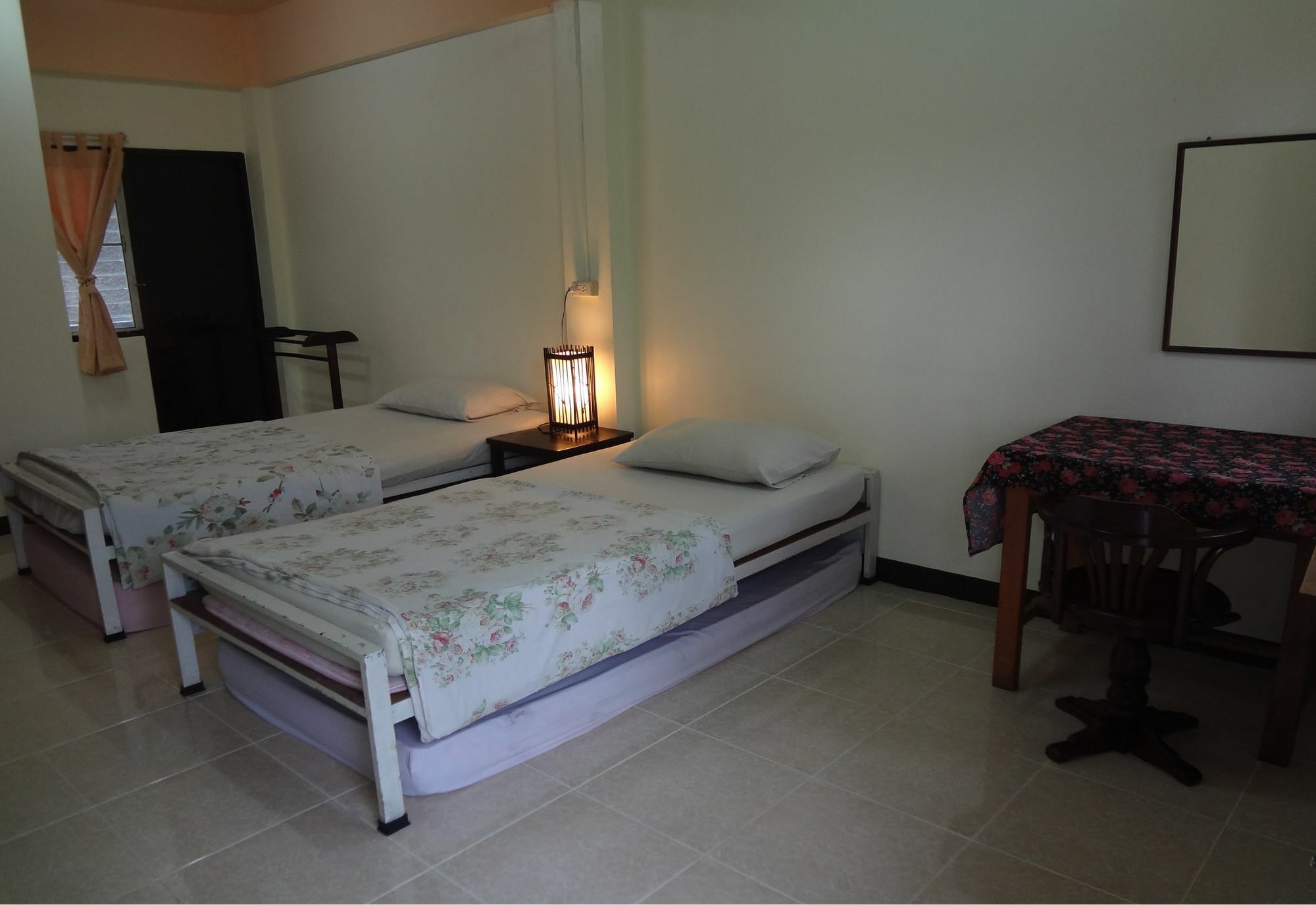 Sarabu Guest House Чиангмай Екстериор снимка